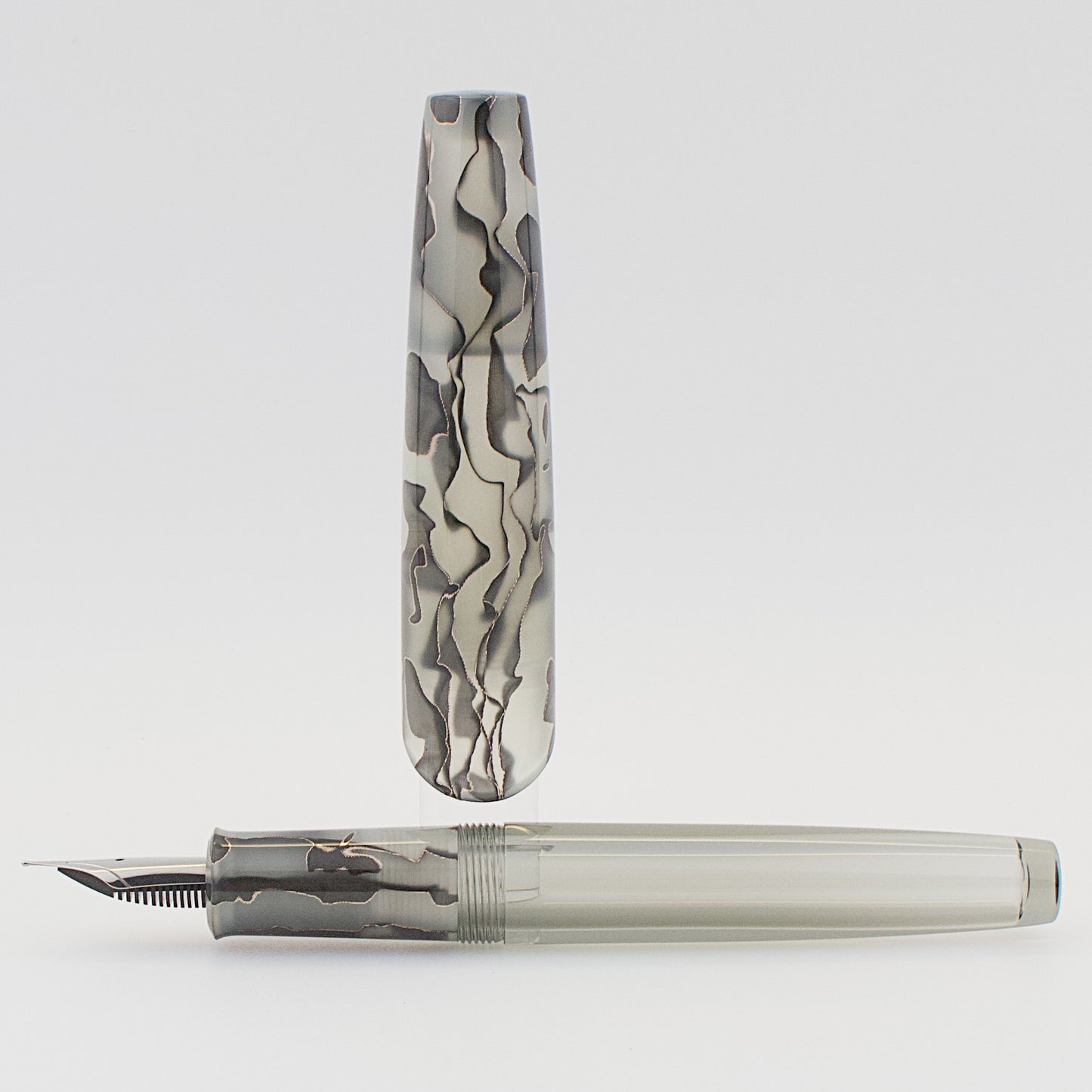 Portage Dedicated Eyedropper - UV reactive glow in the dark Raffir